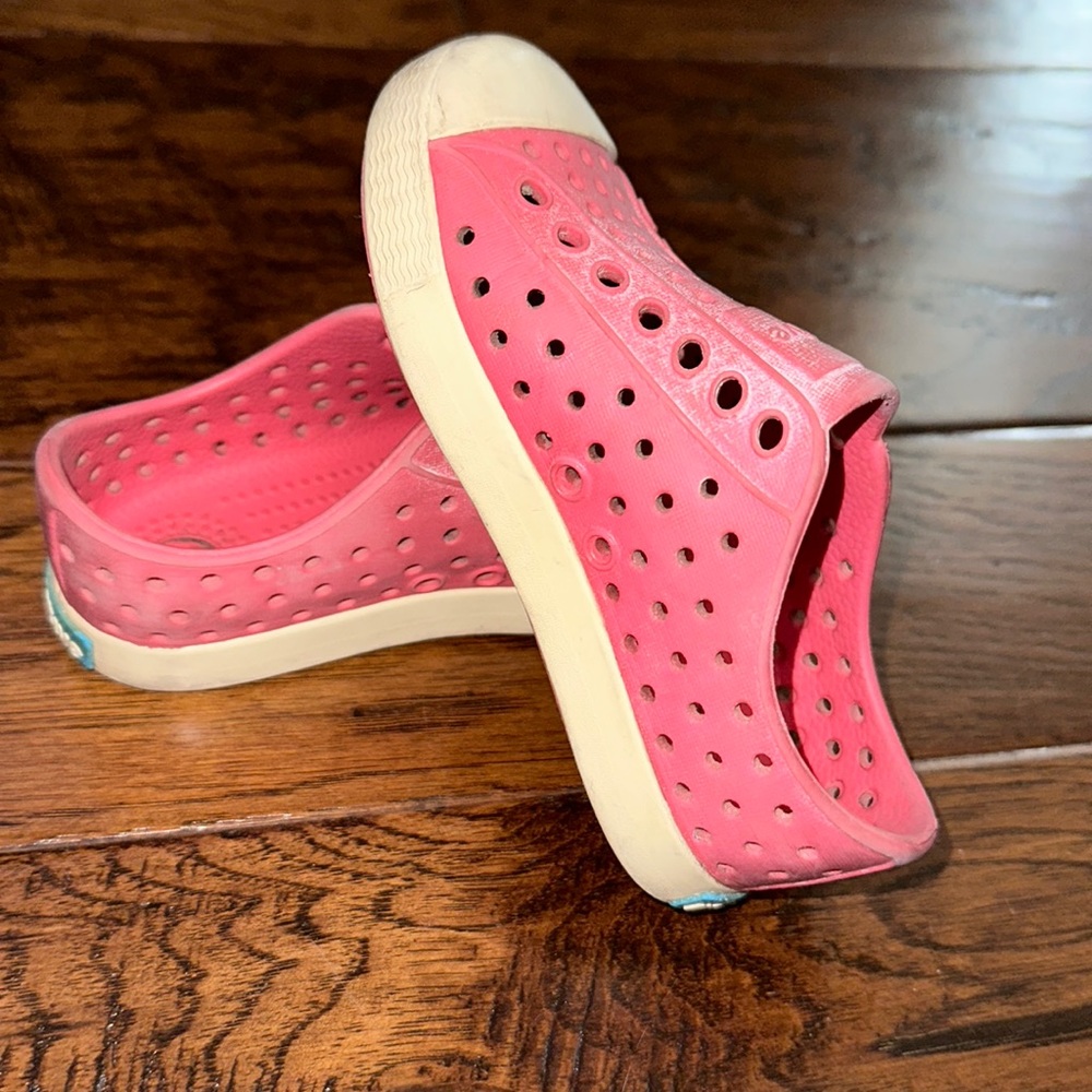 Toddler native shoes - pink size 8